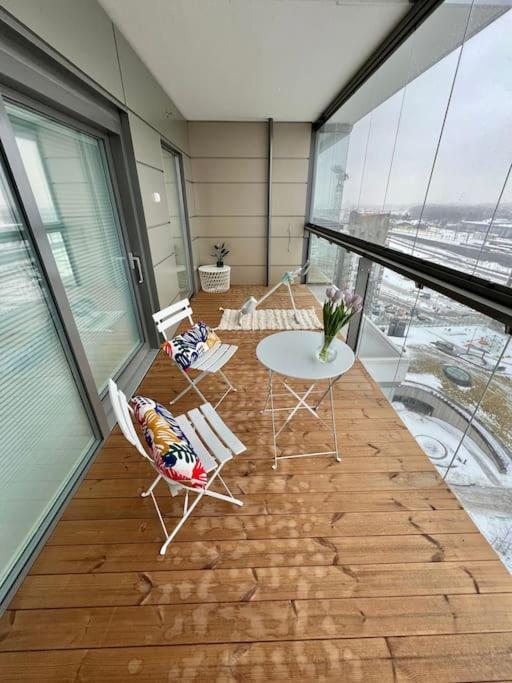 Brand New Modern Condo Built-In Mall Of Tripla Хелзинки Екстериор снимка